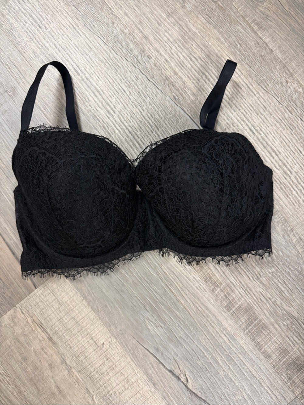 Victoria's Secret Black Lace Convertible Strap Bra